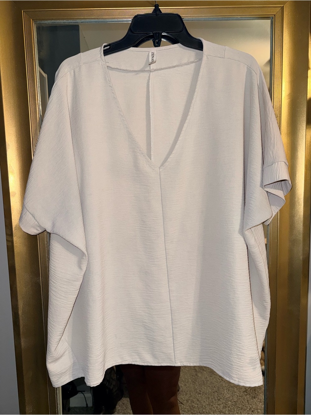 Zenana Outfitters Light Gray V-Neck Relaxed Tunic - Picture 1 of 4